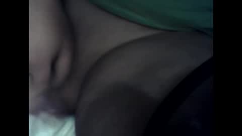 Snapshot of antxon12 chatting on 12.15.25 antxon12 online show from 12.15.25