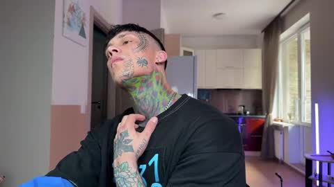 Tom online show from 04.02.26