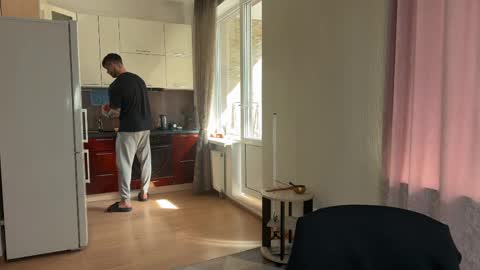 Tom online show from 04.17.26