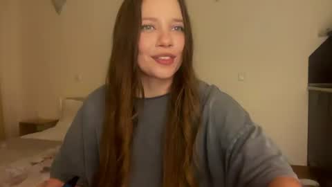 Aneutta online show from 07.26.26