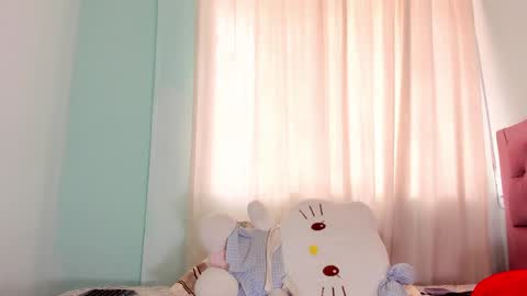 Any online show from 02.03.25