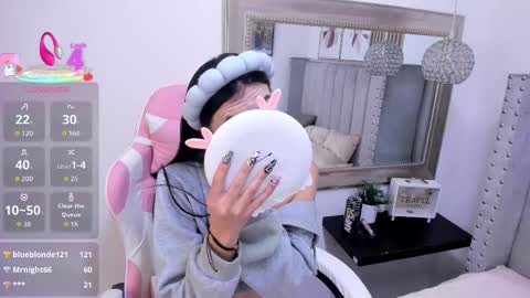 anya_belth online show from 10.12.25