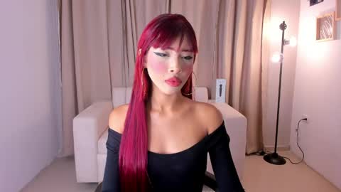 Snapshot of anya_nekoo chatting on 05.08.26 Anya online show from 05.08.26