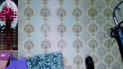 Snapshot of anya_weisz chatting on 02.15.25 Camila online show from 02.15.25