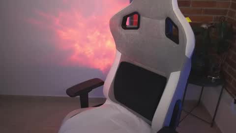 anya online show from 02.16.25