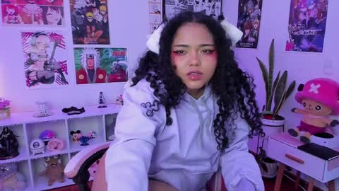 Any online show from 01.04.25