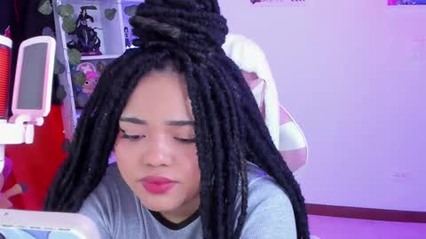 Any online show from 03.06.25