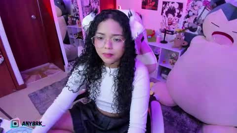 Any online show from 09.23.25