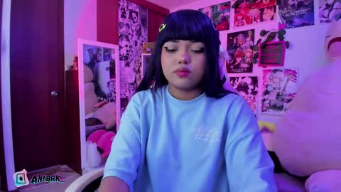 Any online show from 10.07.25