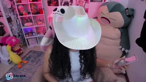 Any online show from 12.03.25