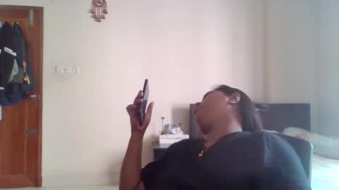 anydanyg online show from 10.25.25