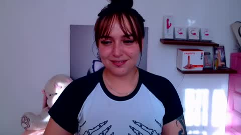 Snapshot of anyela_bubble19 chatting on 07.14.26 Anyela online show from 07.14.26