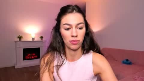 Anysa Smith online show from 02.15.26