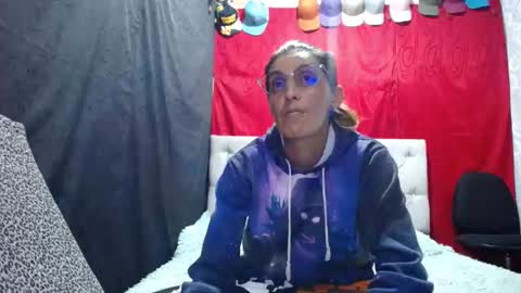 anyu online show from 12.16.25