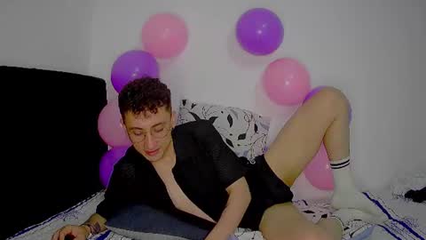 aogut17 online show from 06.22.26