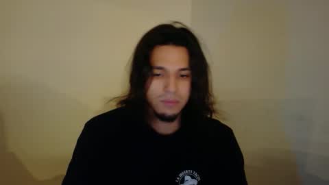 Snapshot of apachewithawebcam chatting on 11.01.25 ApacheWithWebcam online show from 11.01.25