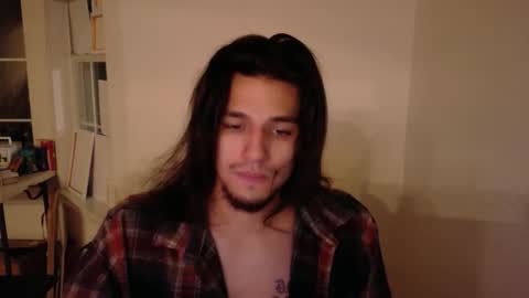 Snapshot of apachewithawebcam chatting on 12.18.25 ApacheWithWebcam online show from 12.18.25