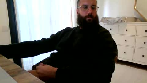 Snapshot of apc_3 chatting on 12.02.24 apc_3 online show from 12.02.24