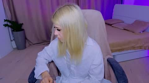 ApheliaStar online show from 03.13.26