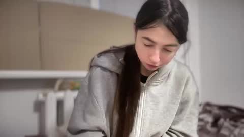 Snapshot of aphr0dite22 chatting on 02.02.26 aphr0dite22 online show from 02.02.26