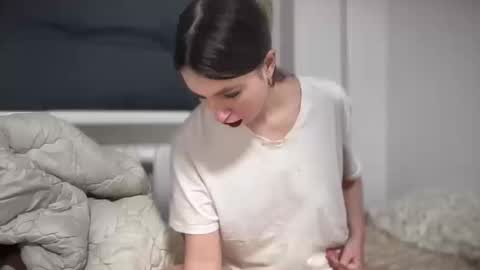 Snapshot of aphr0dite22 chatting on 03.11.26 aphr0dite22 online show from 03.11.26