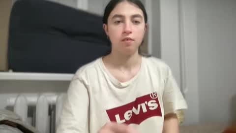 Snapshot of aphr0dite22 chatting on 03.19.26 aphr0dite22 online show from 03.19.26