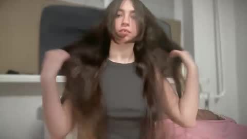 Snapshot of aphr0dite22 chatting on 03.31.26 aphr0dite22 online show from 03.31.26