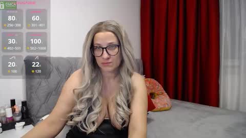 Sarah online show from 02.22.26