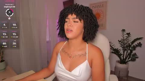 Snapshot of aphrodite_sweet chatting on 06.19.26 Karla online show from 06.19.26