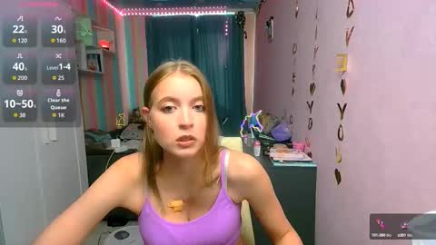 Snapshot of aphrodite_wow_ chatting on 09.16.25 Aphrodite online show from 09.16.25