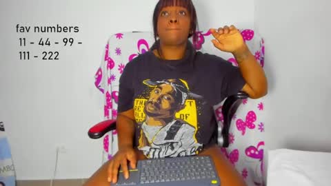 Snapshot of aphrodites_ass chatting on 06.05.26 Tati Colombian online show from 06.05.26