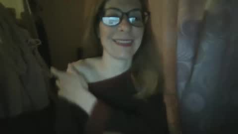 Snapshot of aphrodity_rox chatting on 05.04.26 Aphrodity Rox online show from 05.04.26