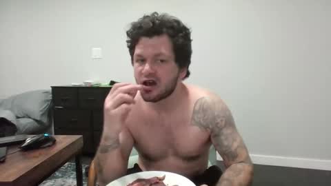 Snapshot of apocalypse_cream chatting on 02.18.26 apocalypse_cream online show from 02.18.26