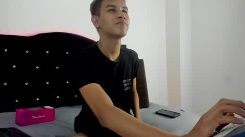 Apolo online show from 12.26.24