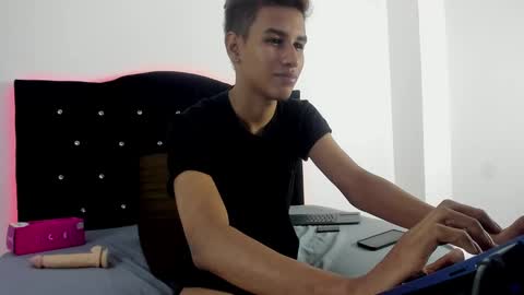 Apolo online show from 12.27.24