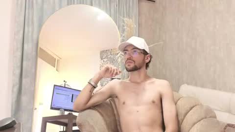 Snapshot of apolo_angelou chatting on 07.29.26 Apolo Angelou online show from 07.29.26