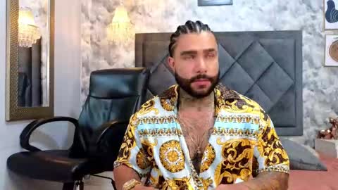 Apolo online show from 09.08.25