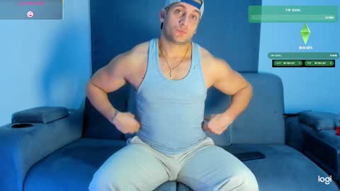 Snapshot of apolo_strange chatting on 11.15.25 apolo_strange online show from 11.15.25