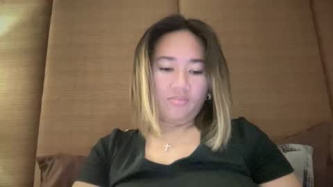 Snapshot of apple_pie_love chatting on 11.05.25 Anika online show from 11.05.25