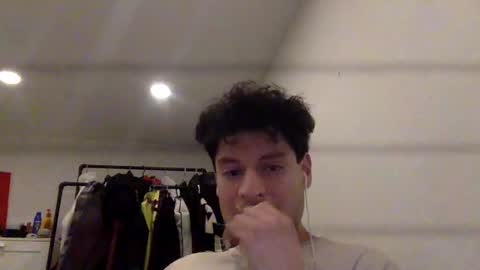 Snapshot of applejuice18 chatting on 01.01.25 applejuice18 online show from 01.01.25