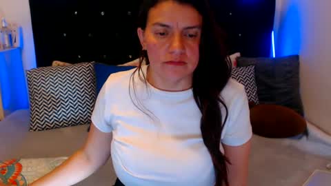 Snapshot of april_harrys chatting on 07.03.26 April online show from 07.03.26