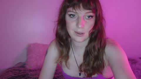 Snapshot of april_kitty chatting on 05.15.26 april_kitty online show from 05.15.26
