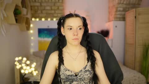 Snapshot of april_olsen chatting on 03.06.25 april_olsen online show from 03.06.25