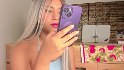 Aphril Daniels  Otis online show from 12.11.24