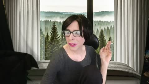 Snapshot of april_show_her chatting on 12.03.24 April Strife online show from 12.03.24
