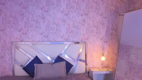 Isabella online show from 03.13.26