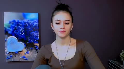 Aprill online show from 03.09.25