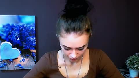 Aprill online show from 03.09.25