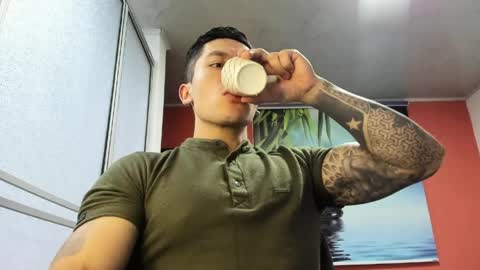 Jonathan online show from 04.08.26