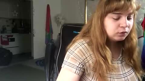 Snapshot of arabbustybeauty chatting on 03.27.26 BustyPrincessLeila online show from 03.27.26